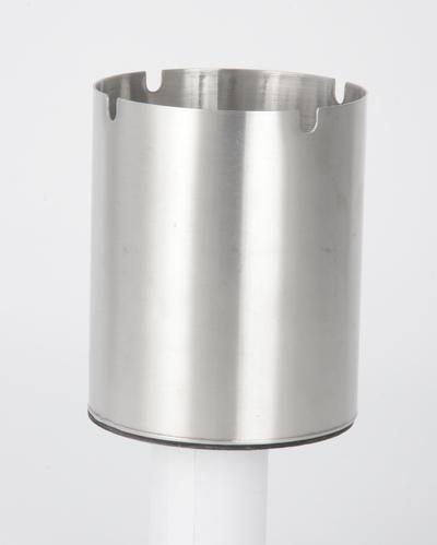 Stainless Steel High Non-magnetic Ashtray RGS-A3004